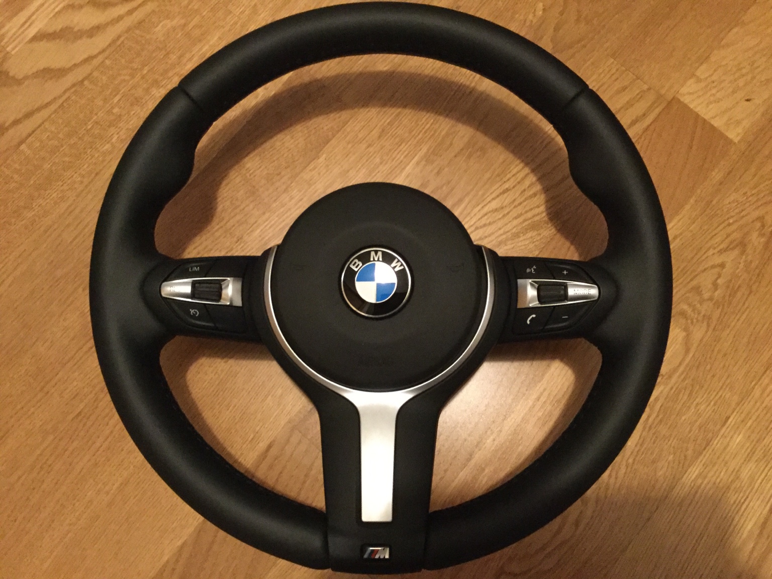 Vendo - Volante M 3 radios | BMW FAQ Club